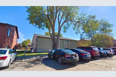 2530 S Parkcrest Dr - Photo 3